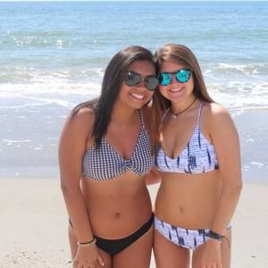 Meet your Posher, Esmy